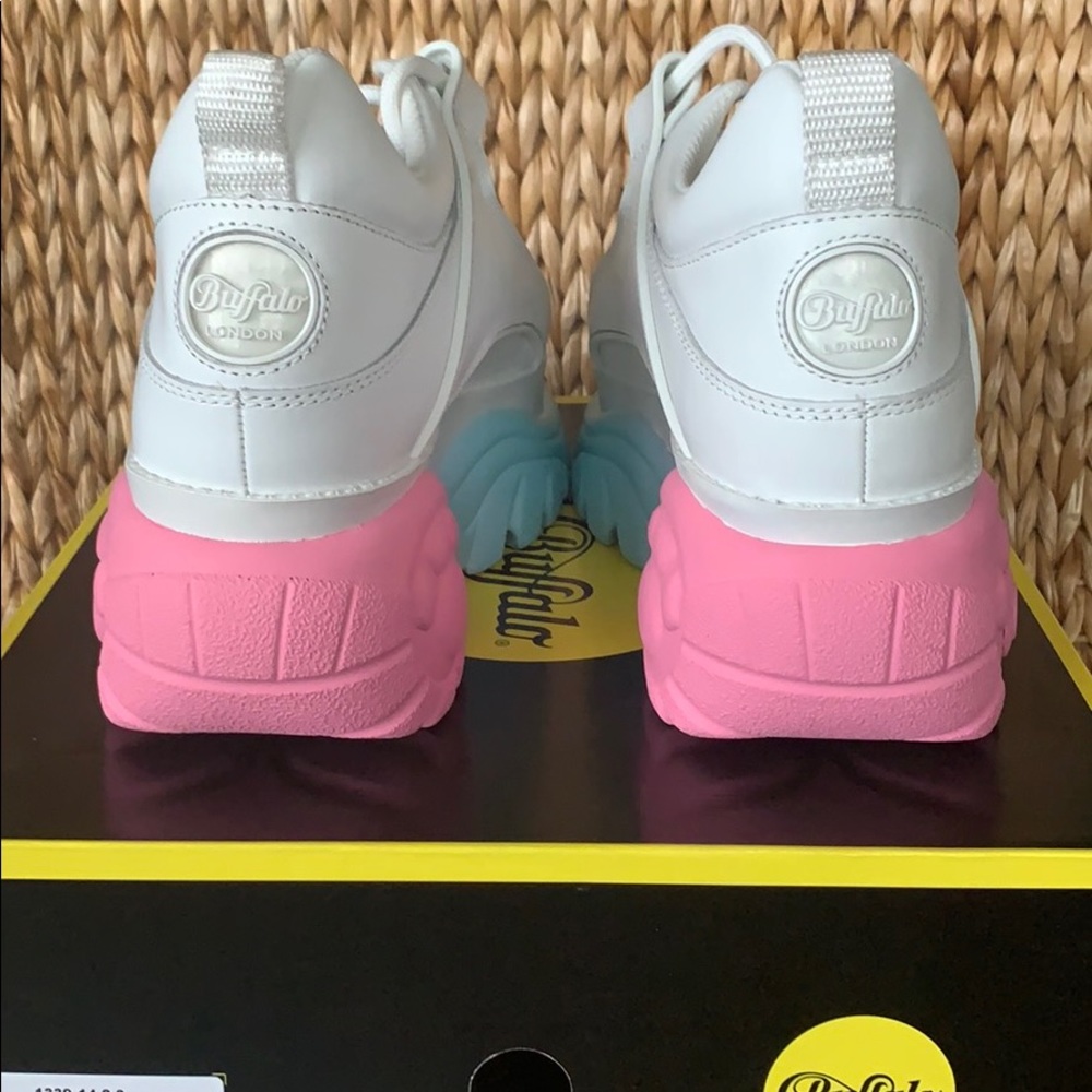 NIB Buffalo London 💕Candy Platform Sneakers - Picture 4 of 8